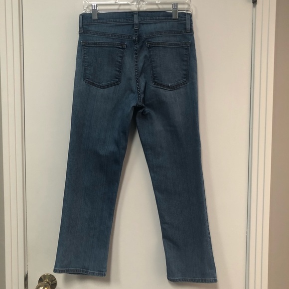J.Crew vintage cropped jean in size 28, 9 1/2 inch rise. Light distressing. - Picture 2 of 7